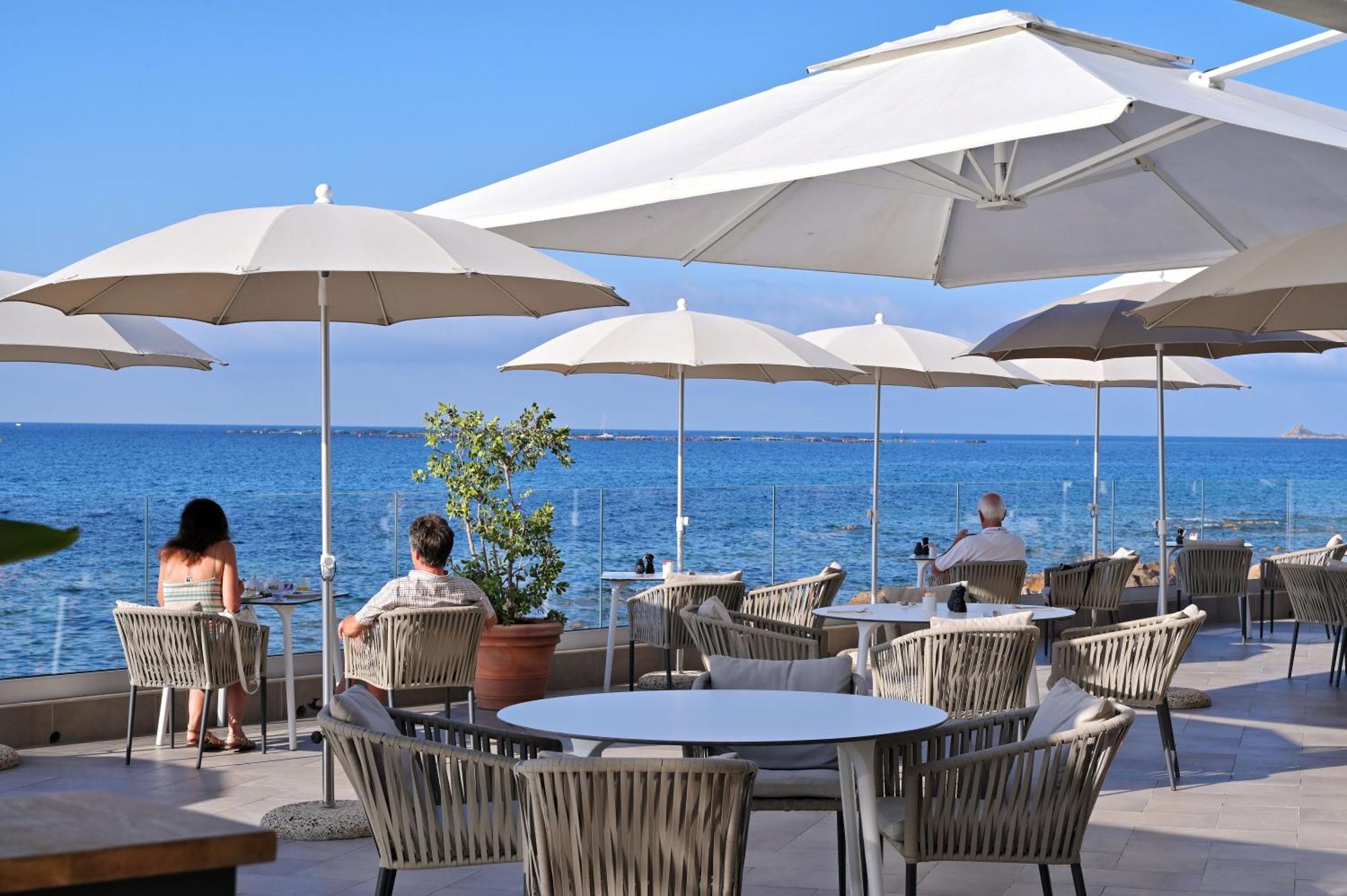 Hôtel Restaurant Dolce Vita Ajaccio  Extérieur photo